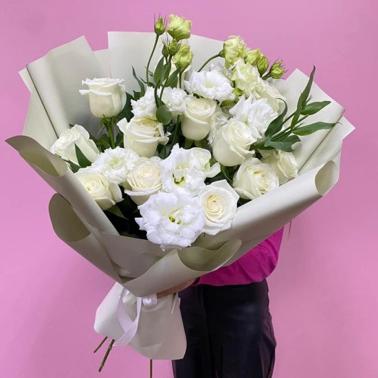 Букет цветов "Белое кружево"